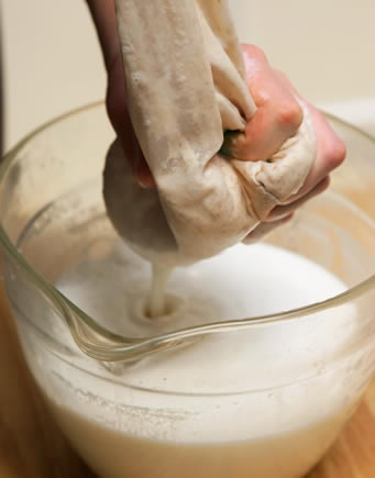 almond milk.jpg