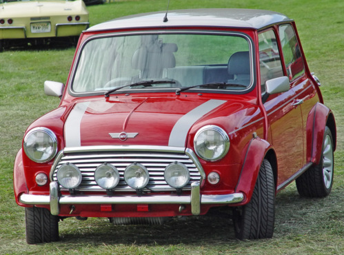 Austin-Mini-Cooper-Sport-red-f-lr.jpg